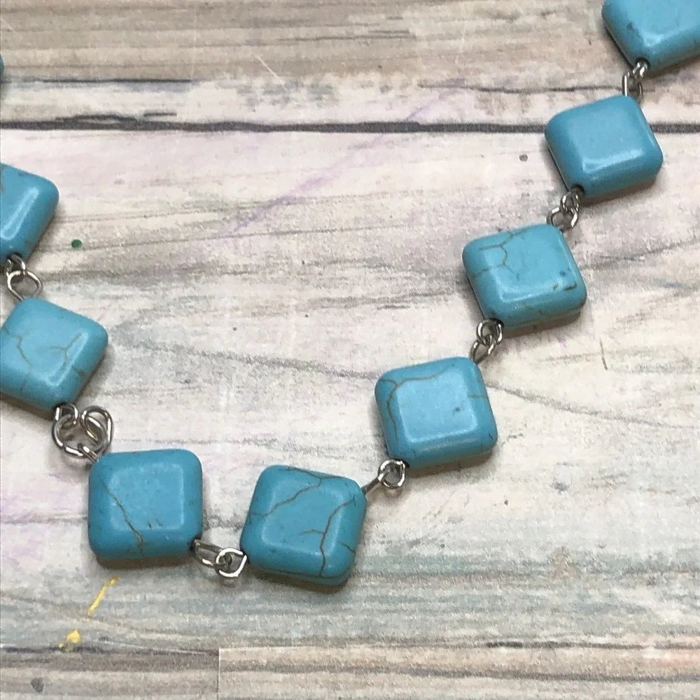 Plunder Design Turquoise Color Necklace NWOT‎ 28